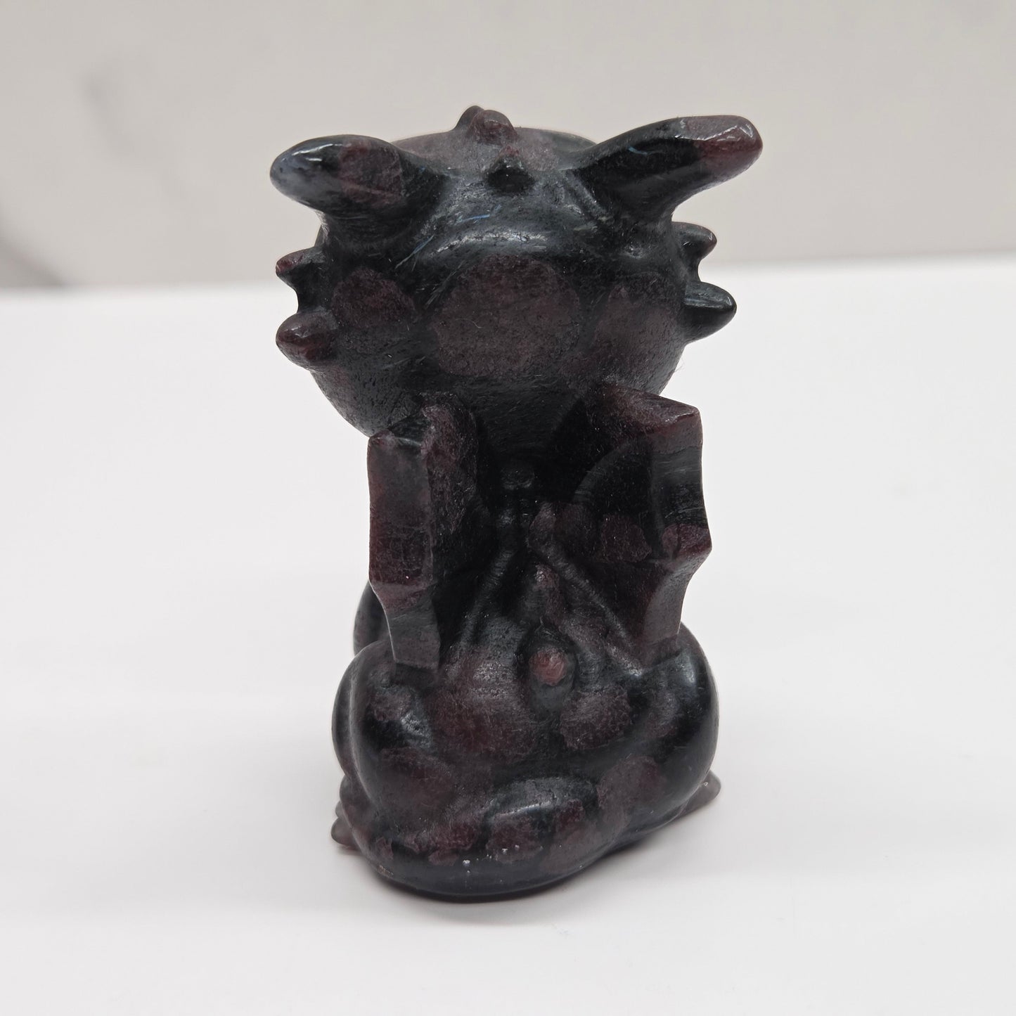 Baby dragon carving (M)