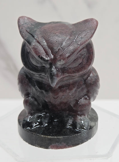 Owl carving - Angry owl (L)