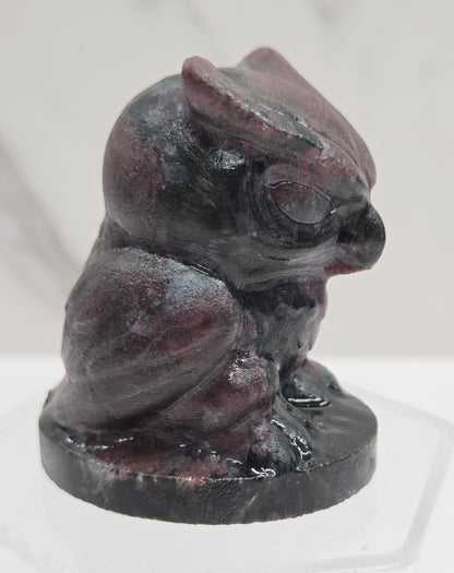 Owl carving - Angry owl (L)