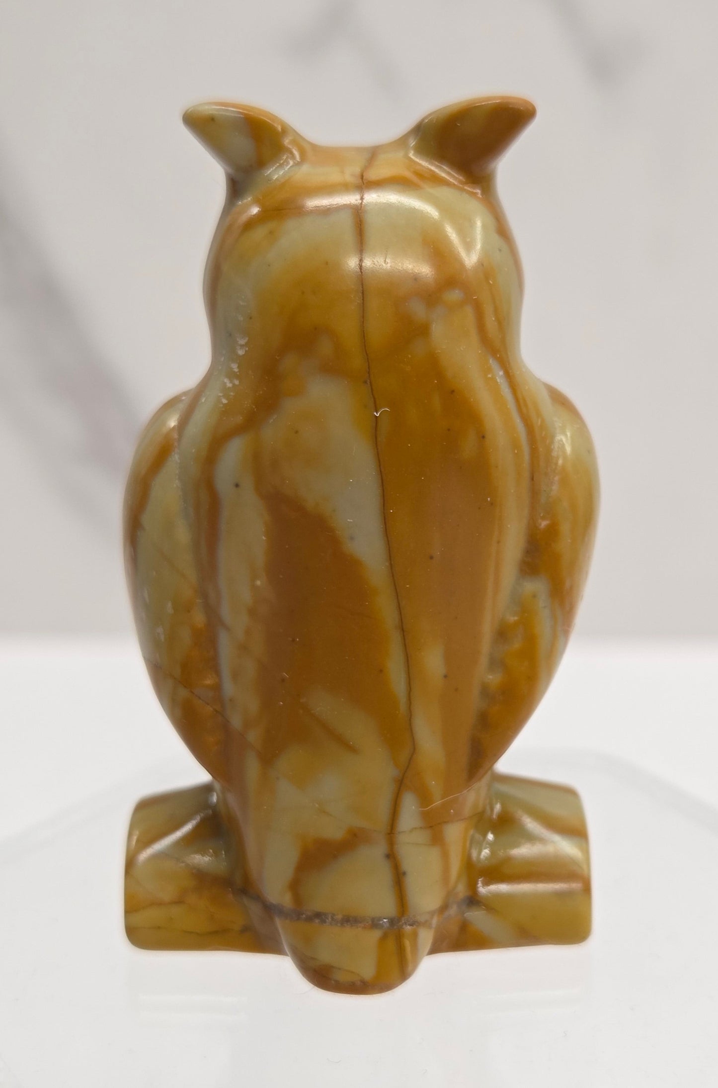 Owl carving (medium)