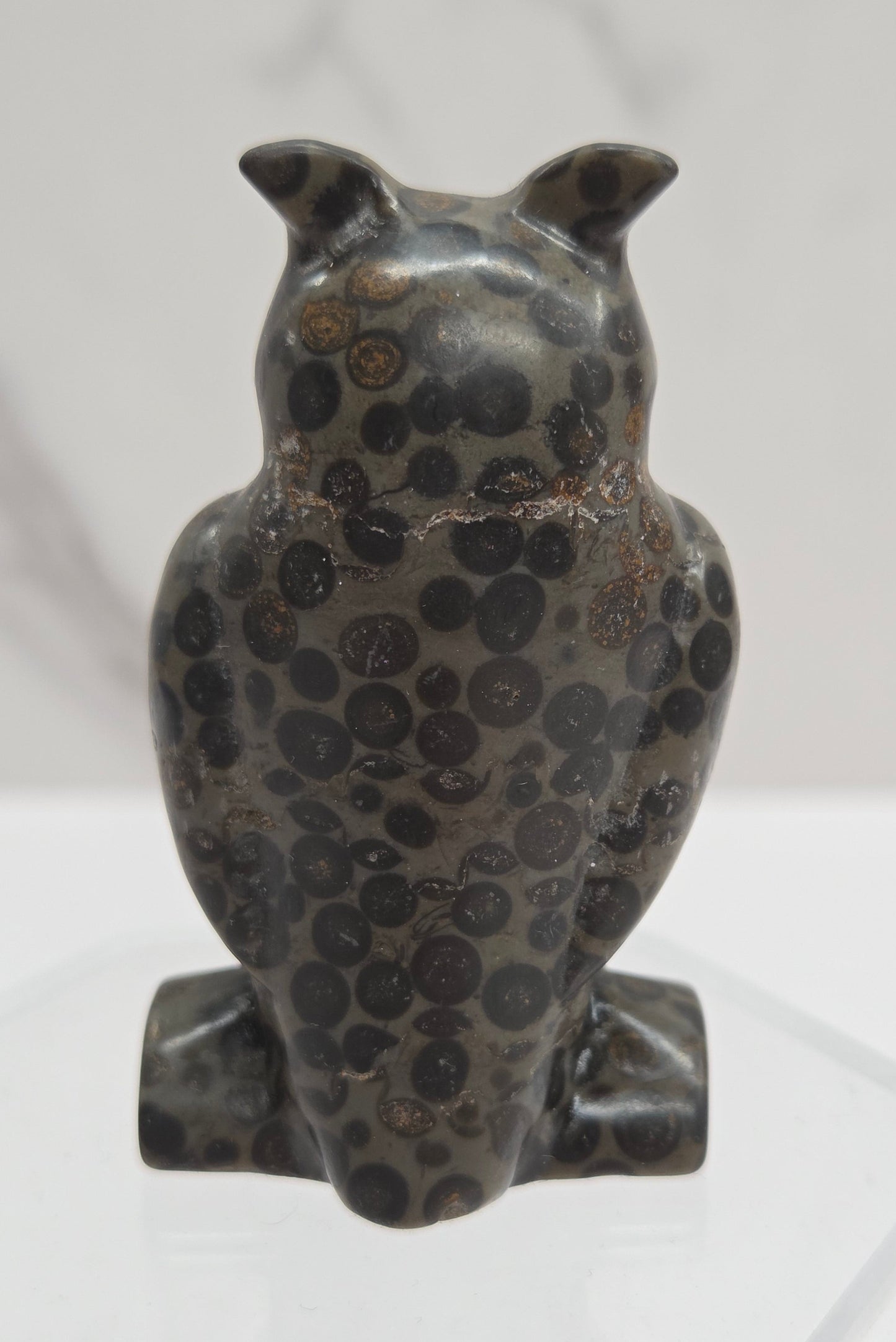 Owl carving (medium)