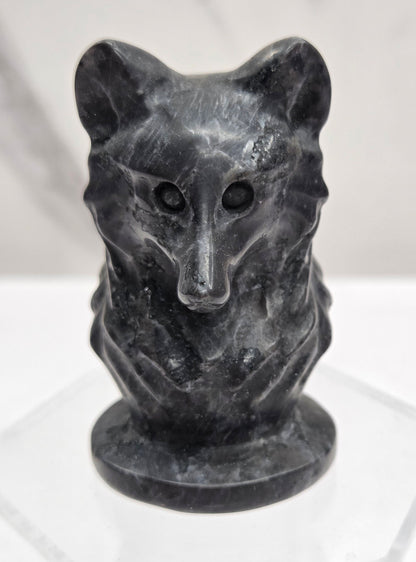 Wolf bust (medium)