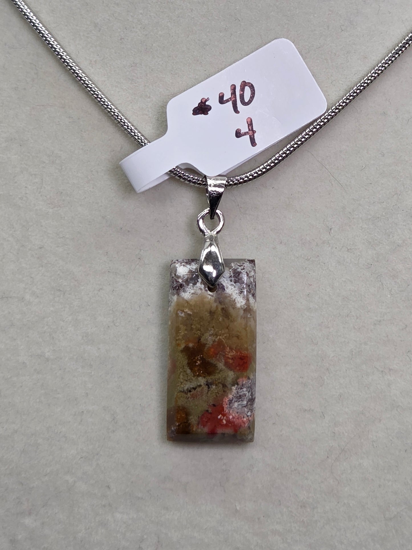 Scenic Moss necklace