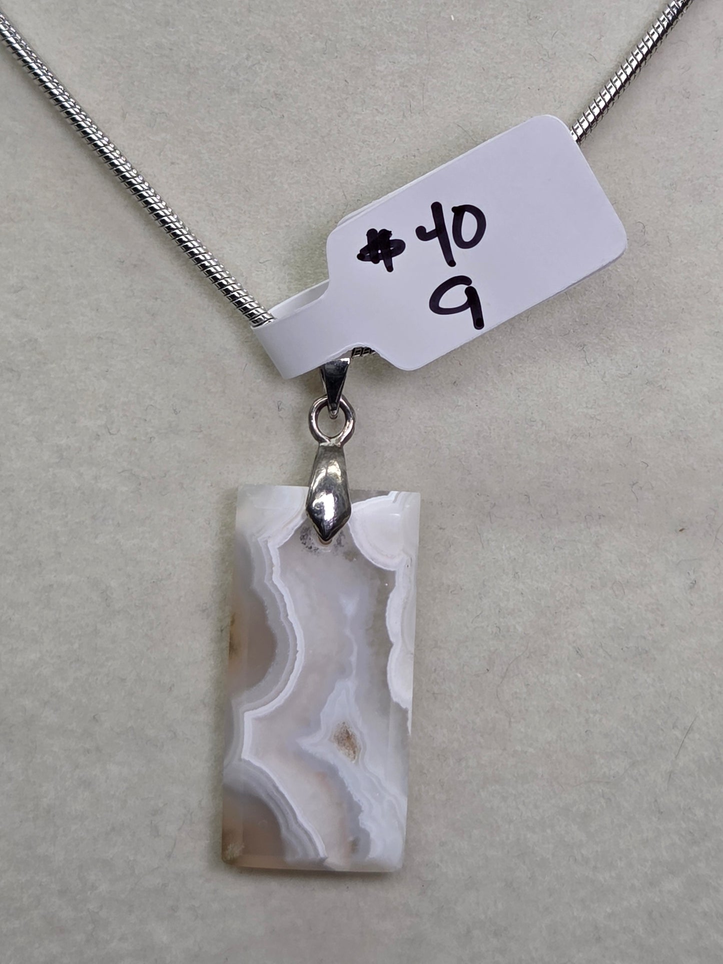 Scenic Moss necklace