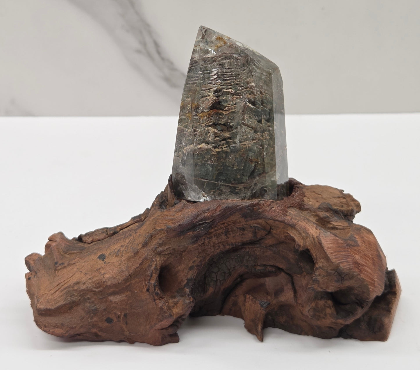 Garden Quartz statement towers on driftwood stand