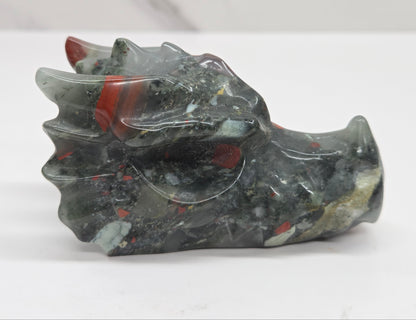 Dragon head - African Bloodstone (M)
