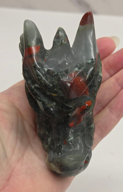Dragon head - African Bloodstone (M)