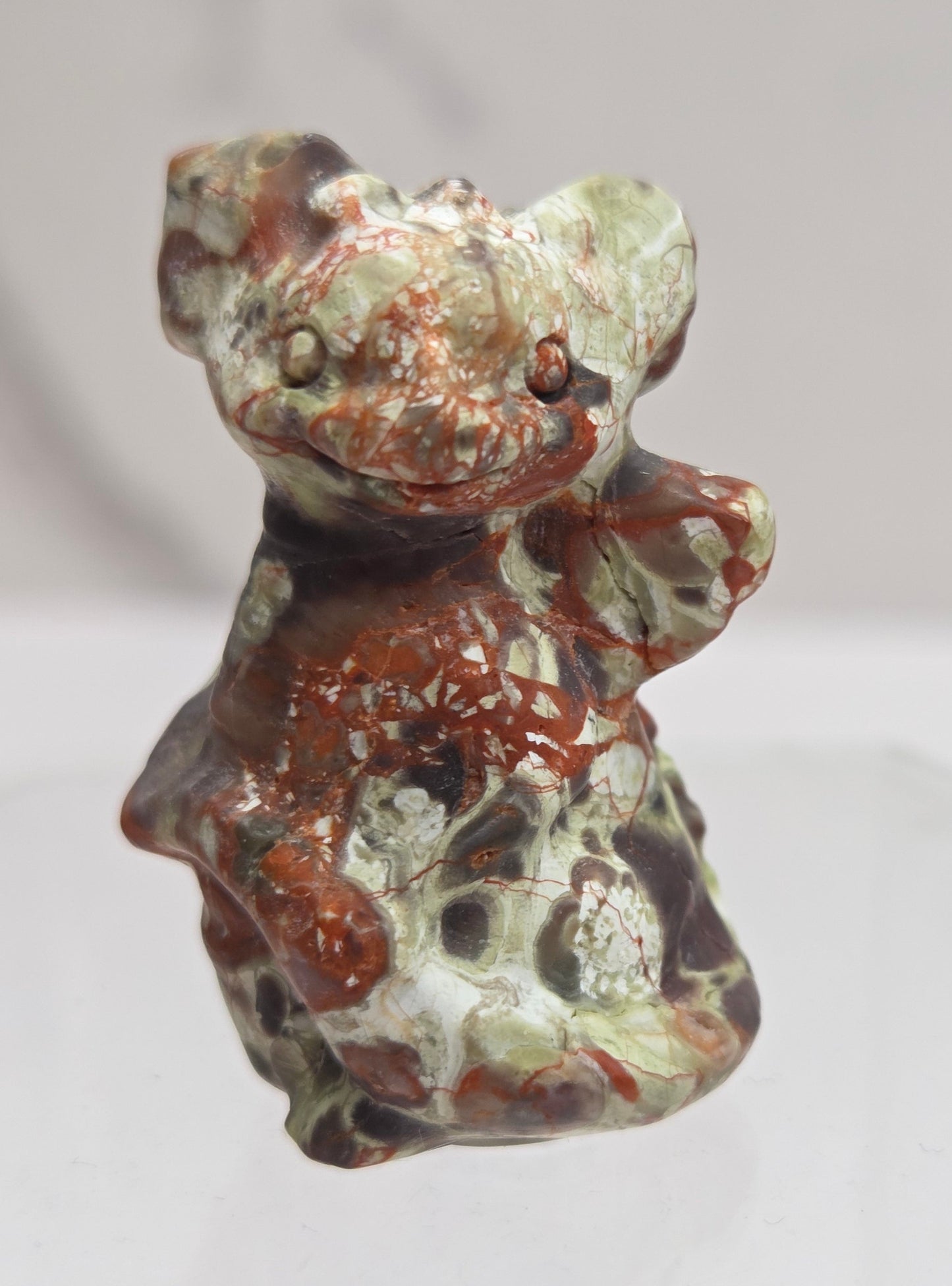 Cute standing dragon carving (S)