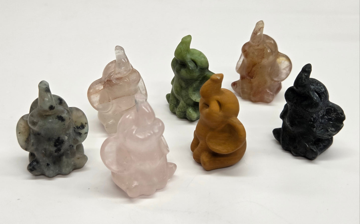 "Dumbo" baby elephant carving (S)