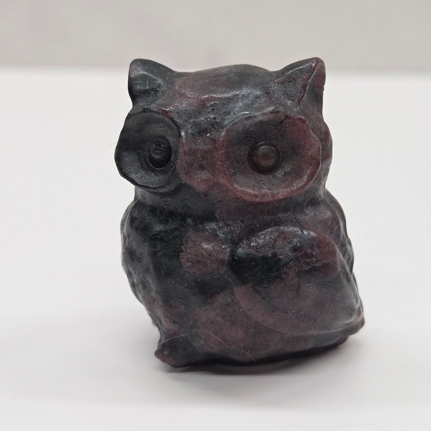 Fancy owl carving (small)