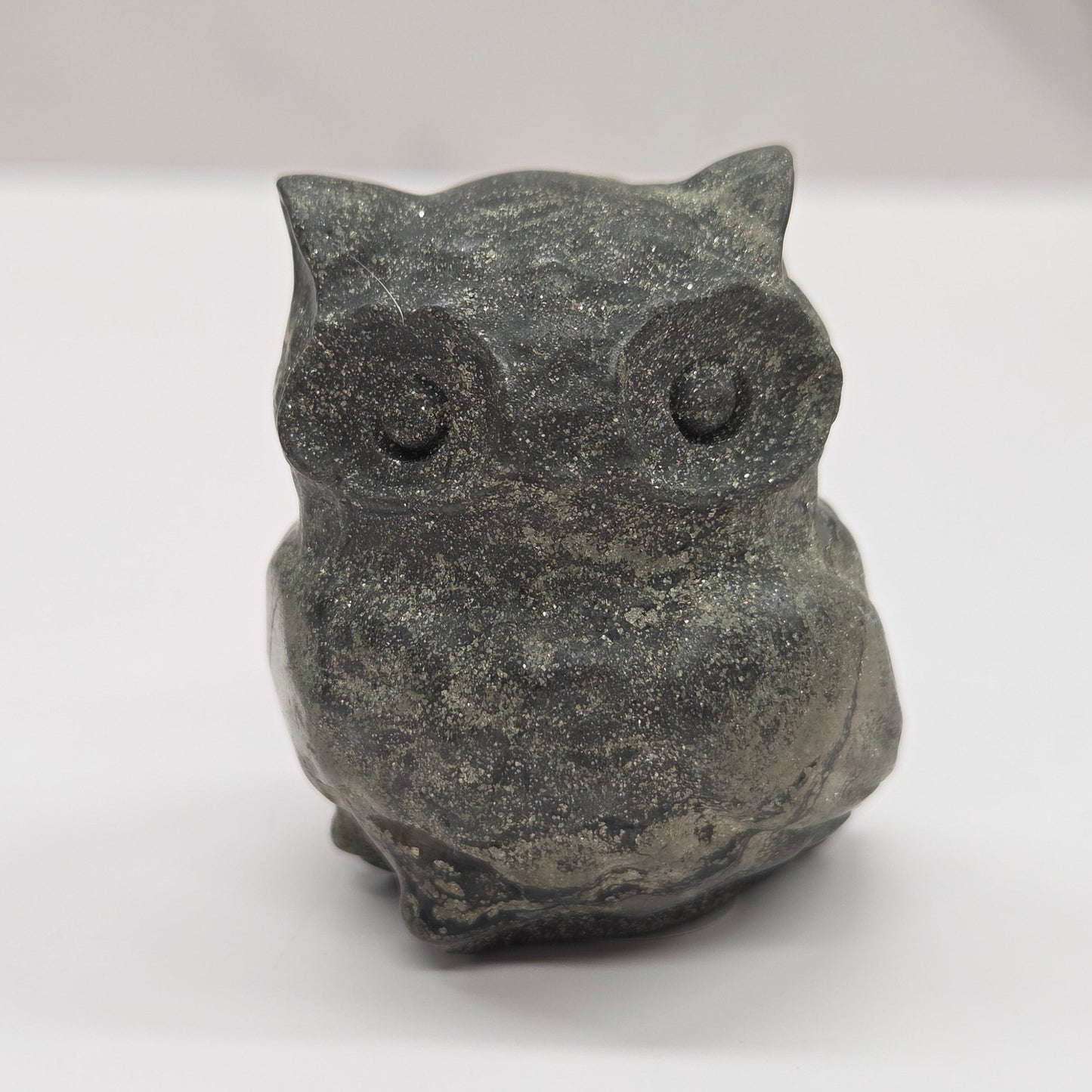 Fancy owl carving (small)