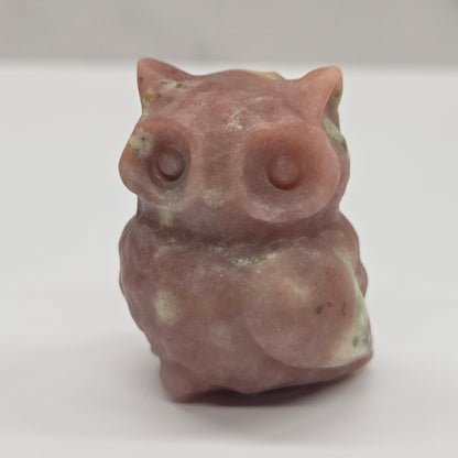 Fancy owl carving (small)