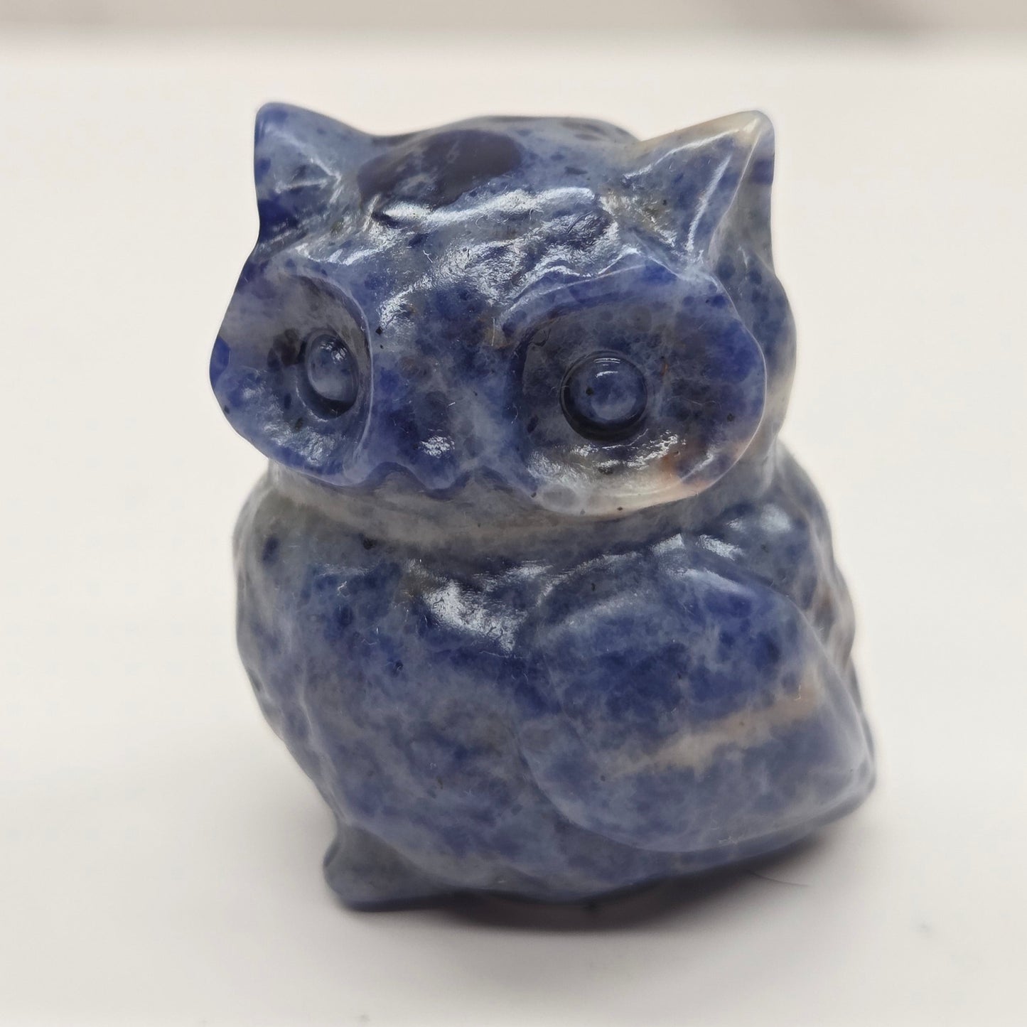 Fancy owl carving (small)