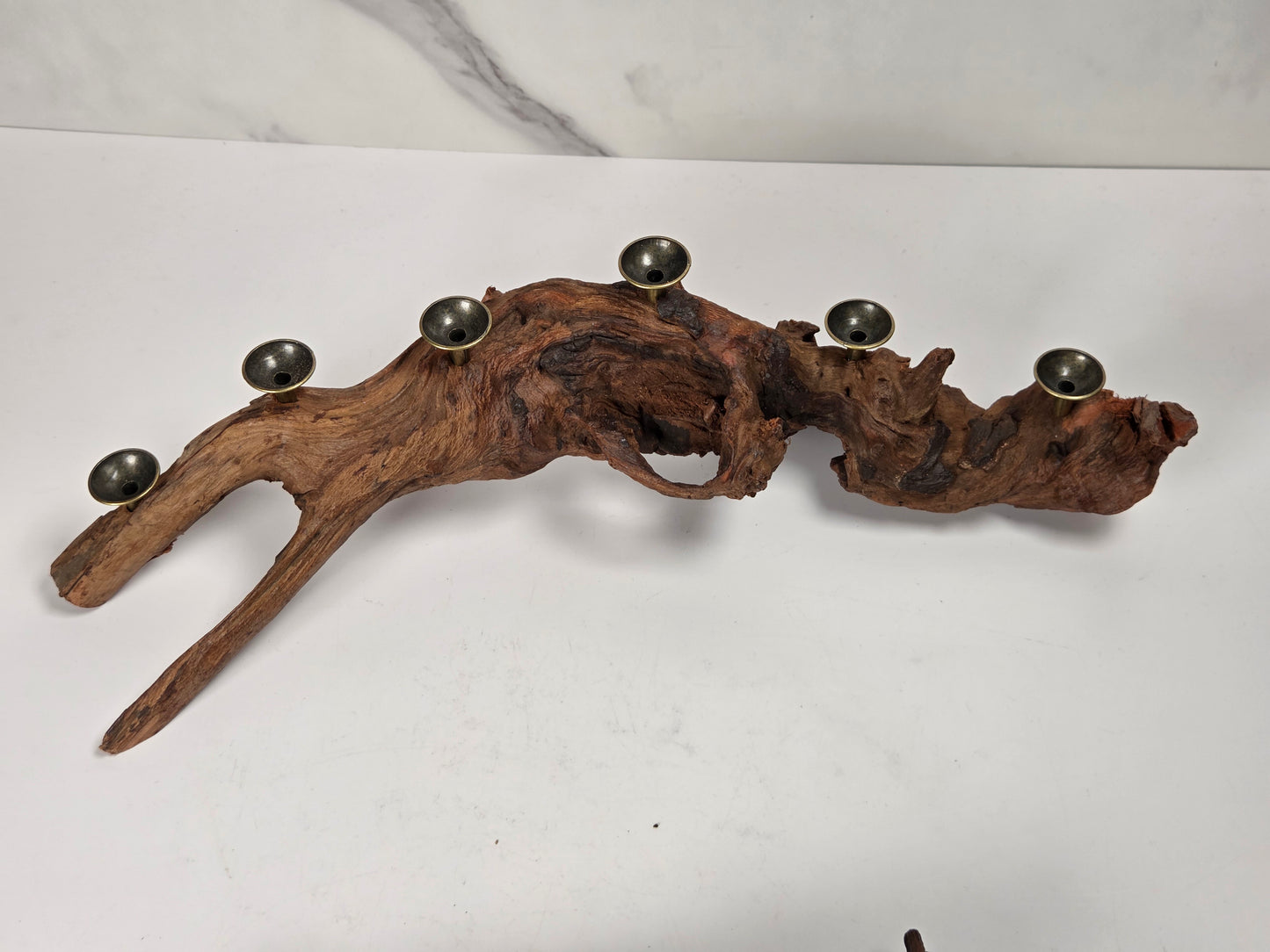 Driftwood sphere holder