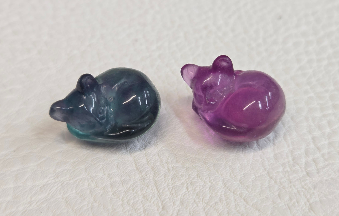 Fluorite mini - Sleeping kitty