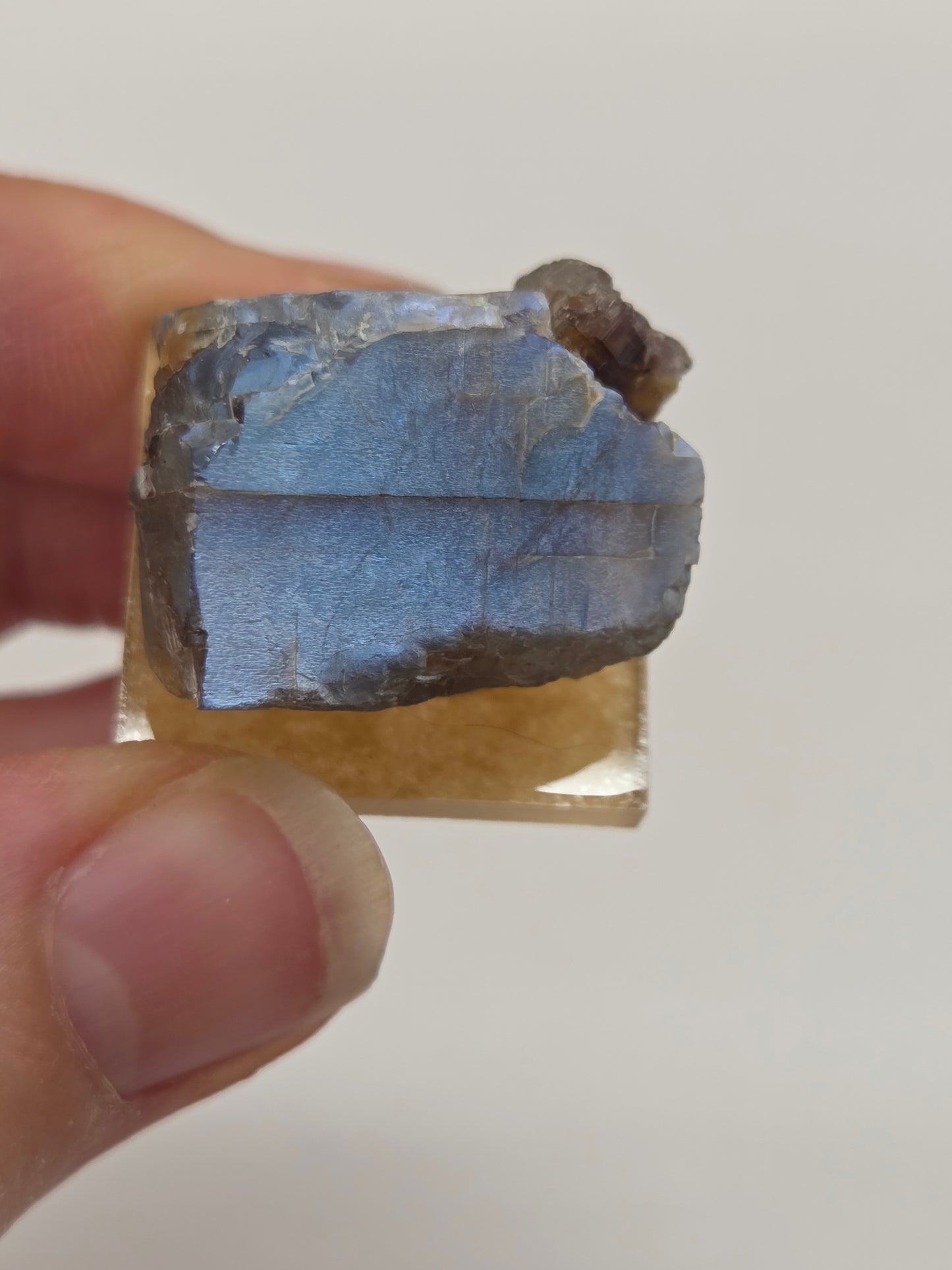 Moonstone specimens