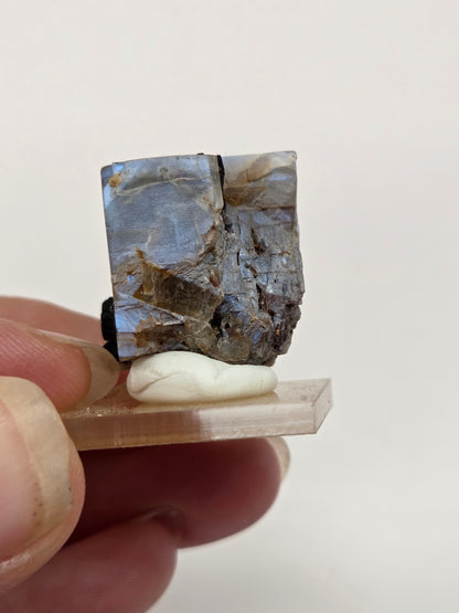Moonstone specimens